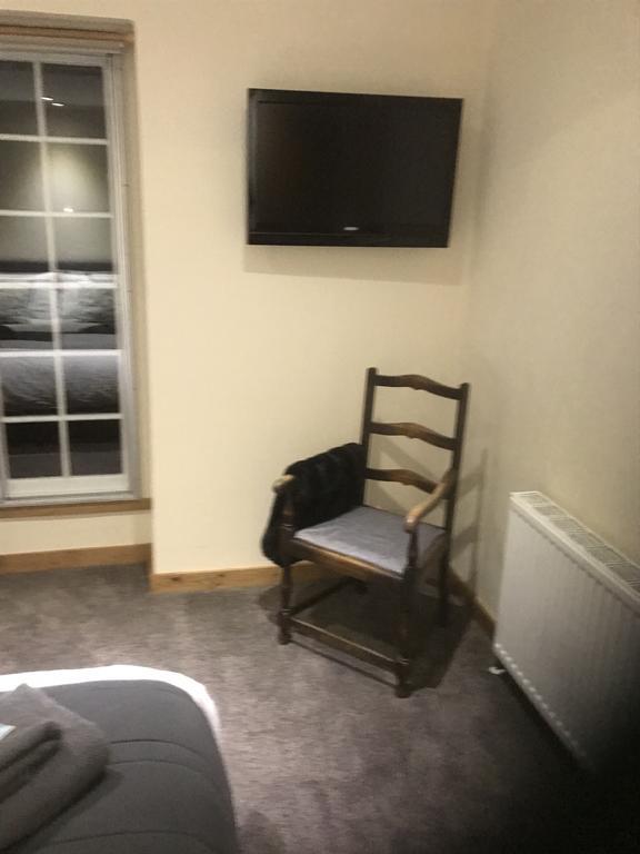 Deri-Down Guest House Abergavenny Buitenkant foto