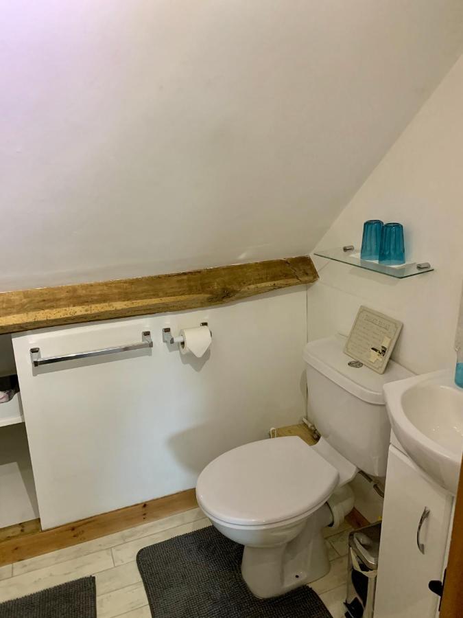 Deri-Down Guest House Abergavenny Buitenkant foto